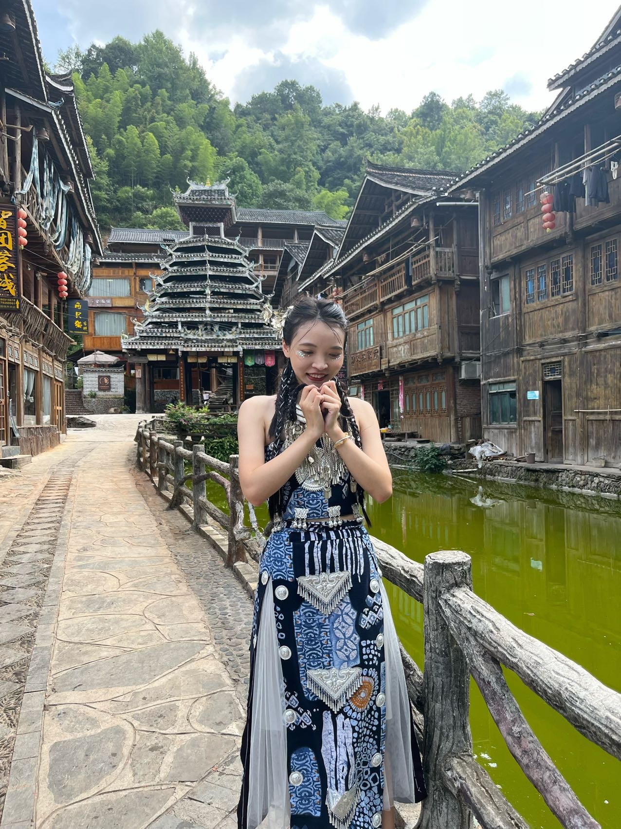 找搭子