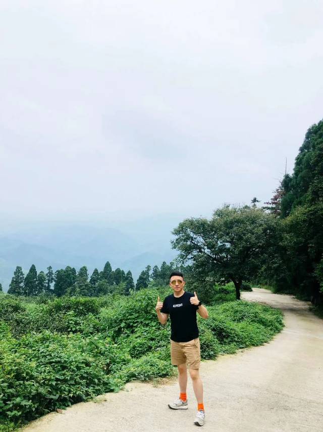 找搭子