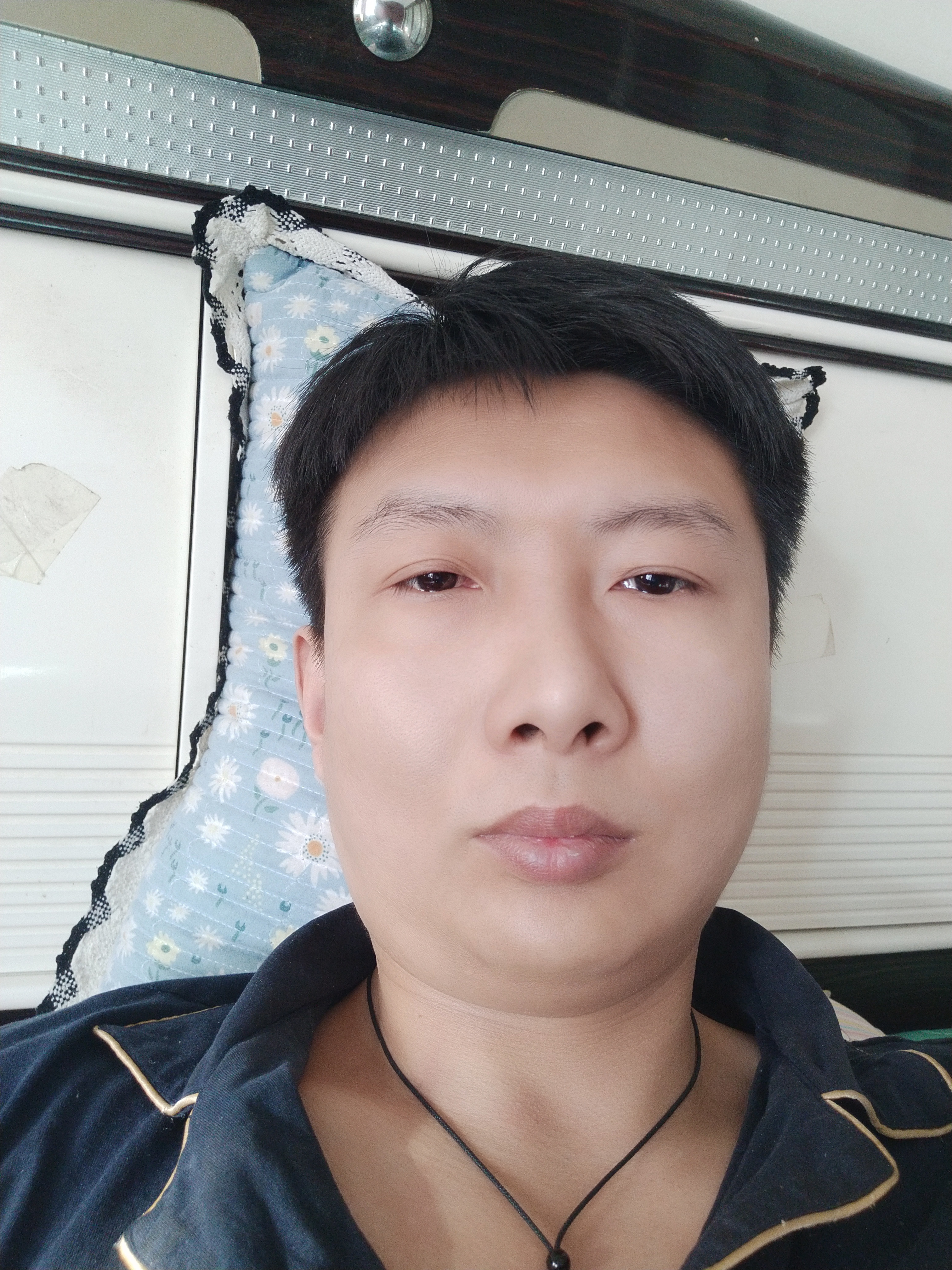 丛丛相亲交友平台