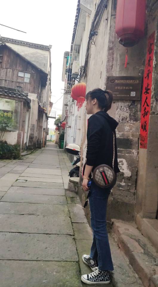 找搭子