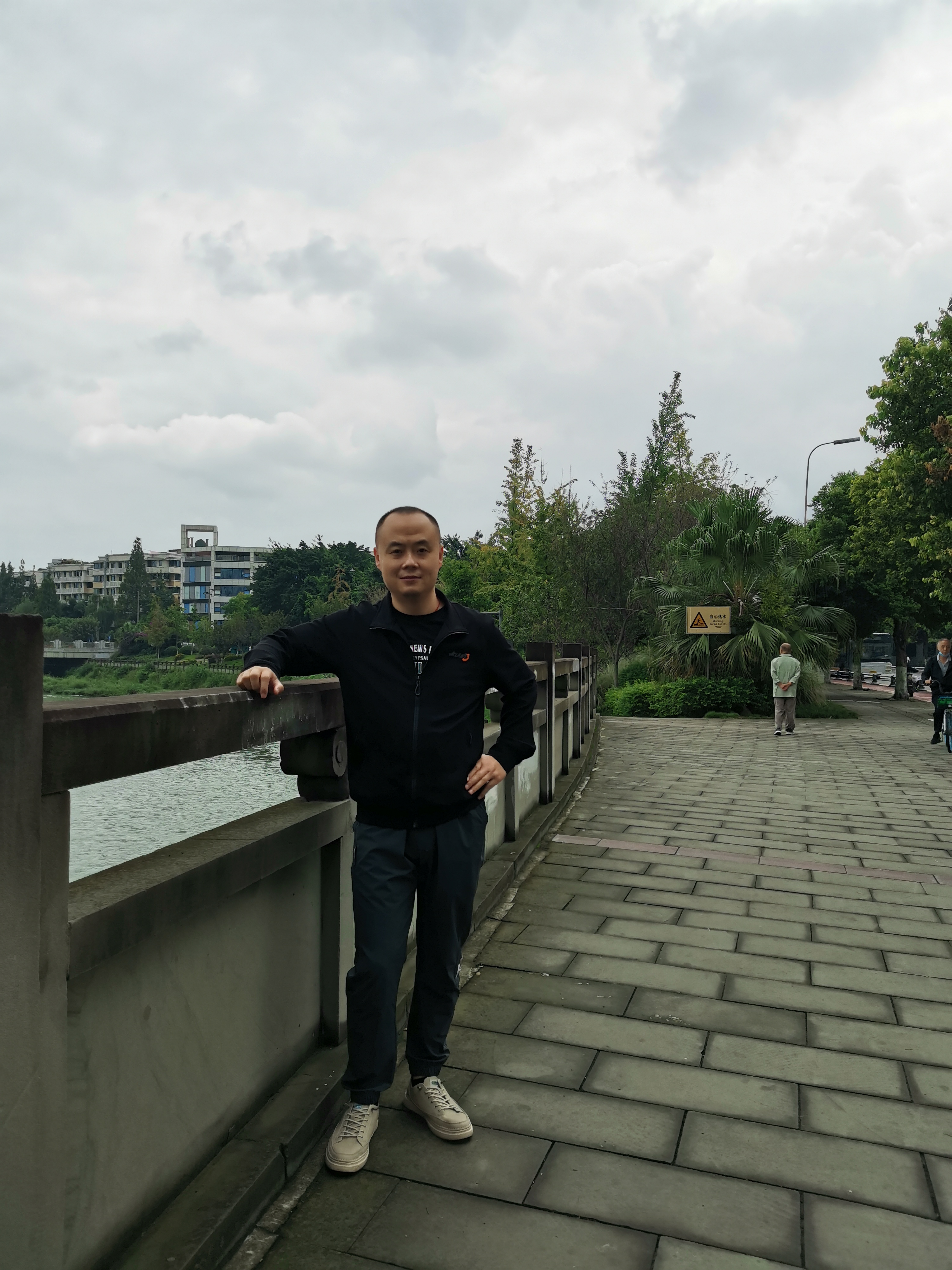 丛丛相亲交友平台