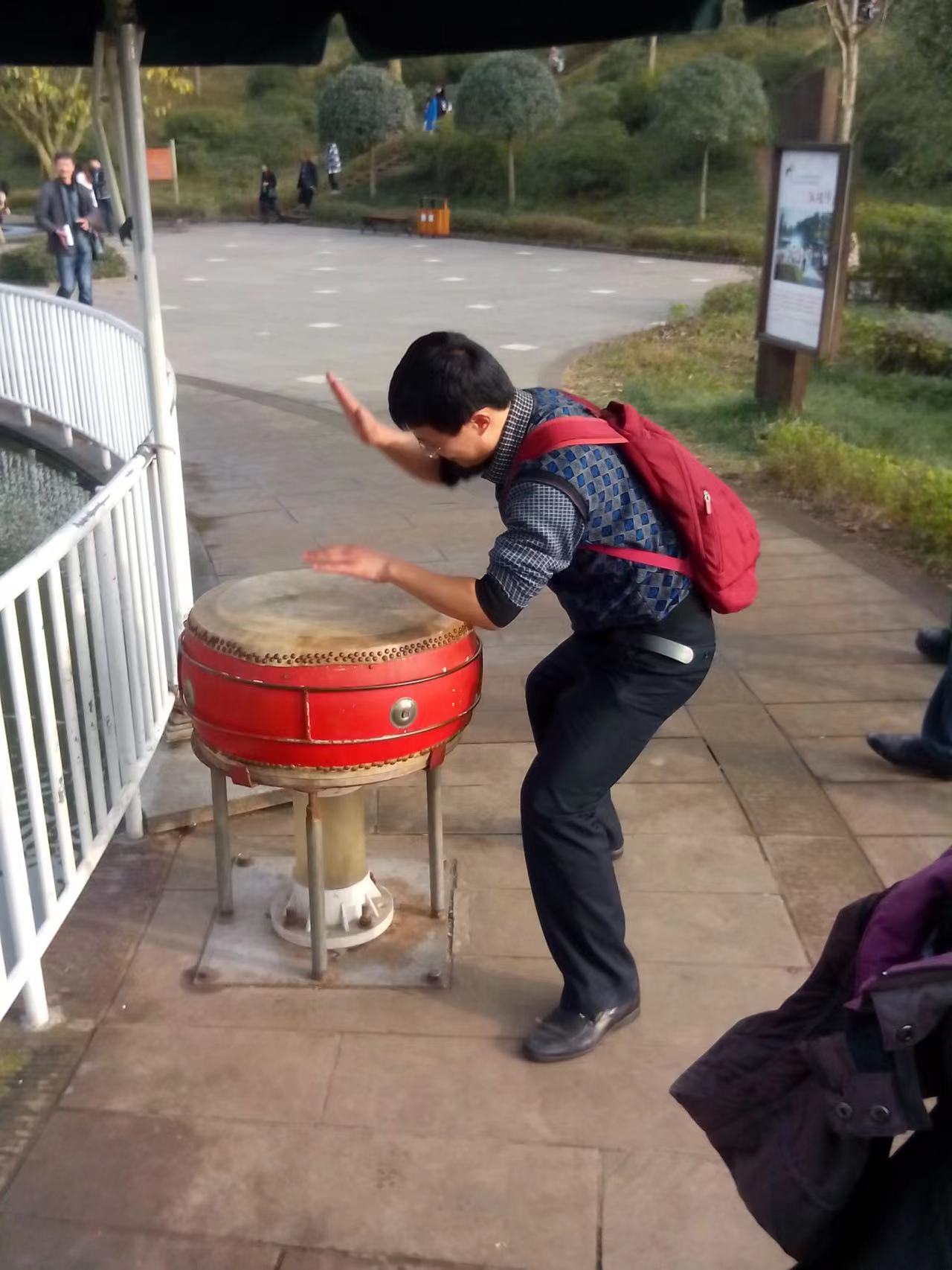 丛丛相亲交友平台