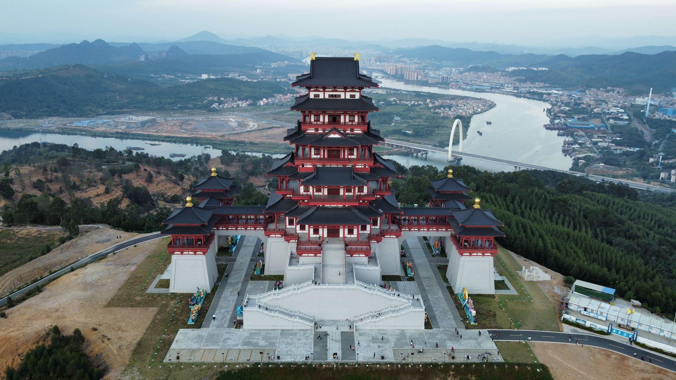 丛丛相亲交友平台