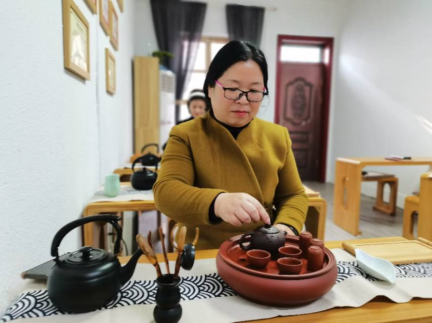 找搭子