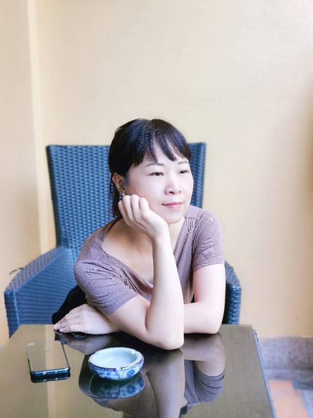 丛丛相亲交友平台