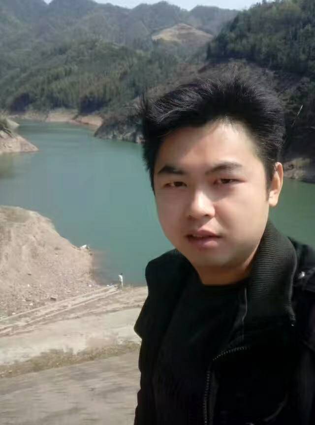 找搭子