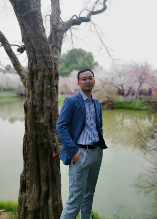 找搭子