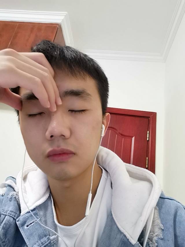 找搭子