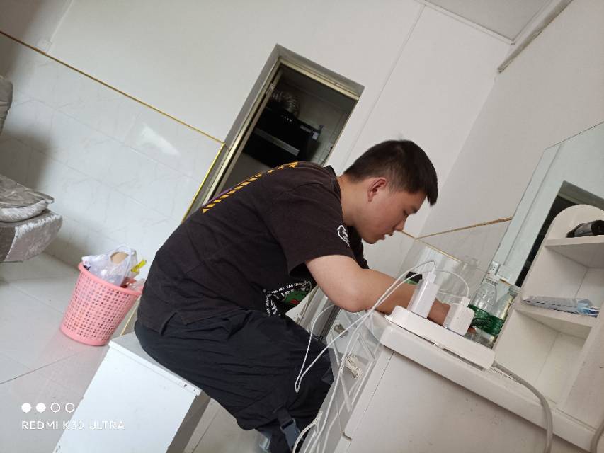 找搭子