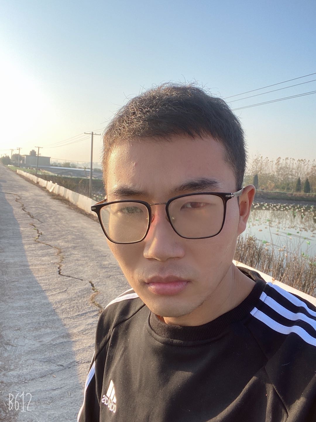 找搭子
