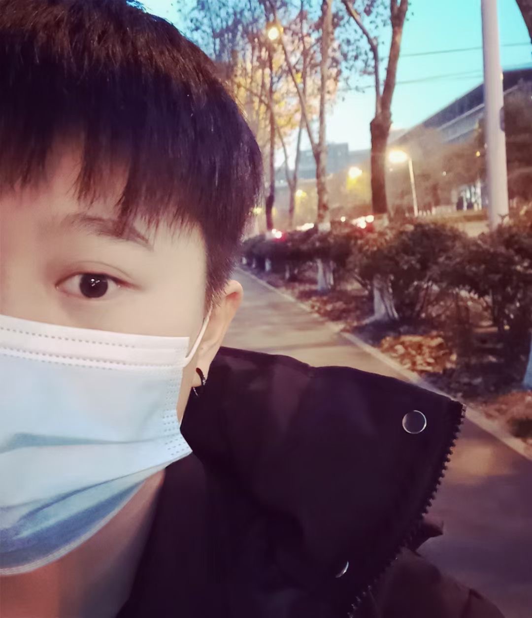 找搭子