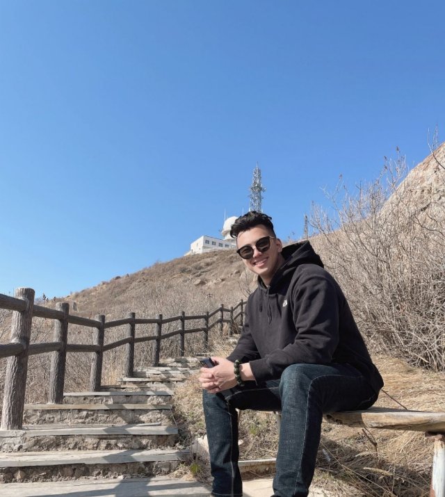 找搭子