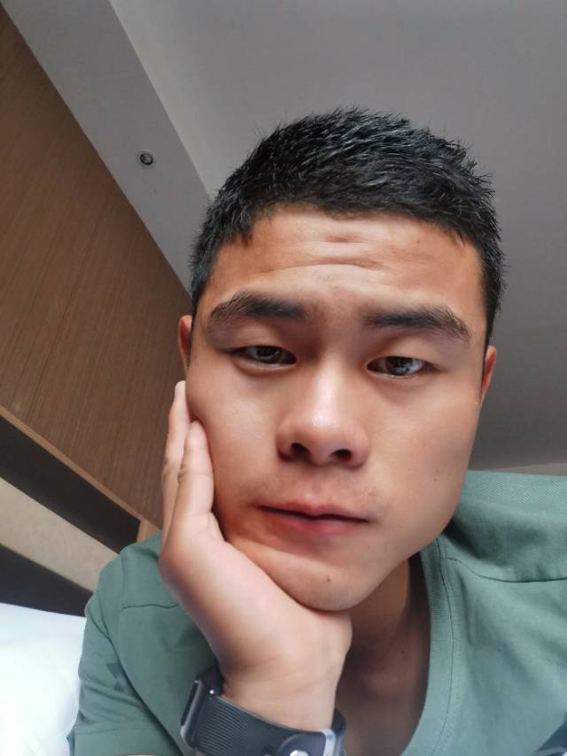 找搭子