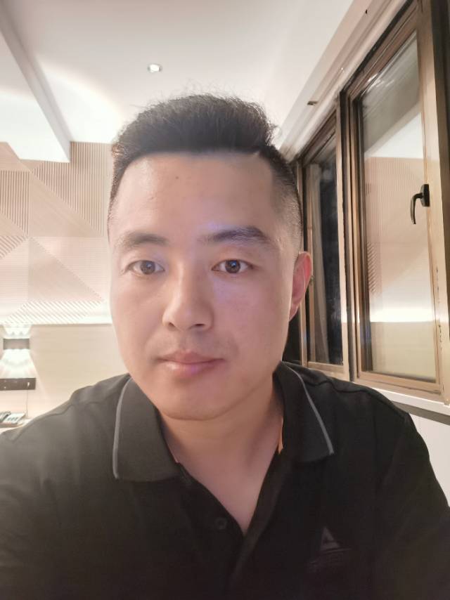 找搭子
