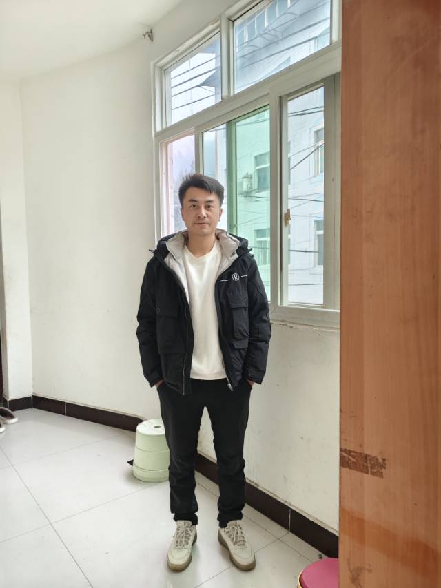 找搭子