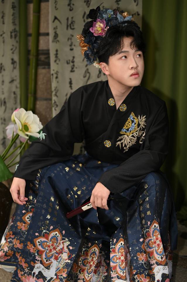 找搭子