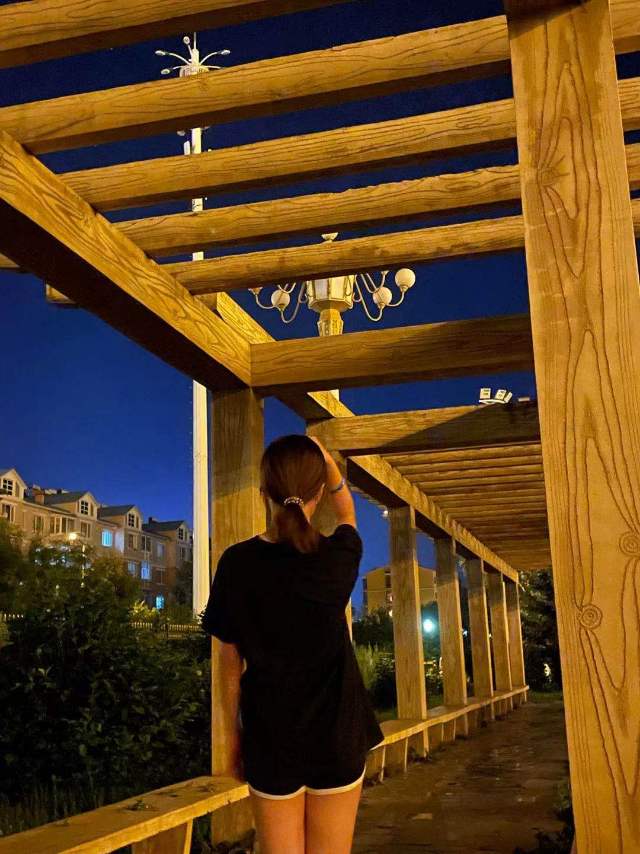 找搭子