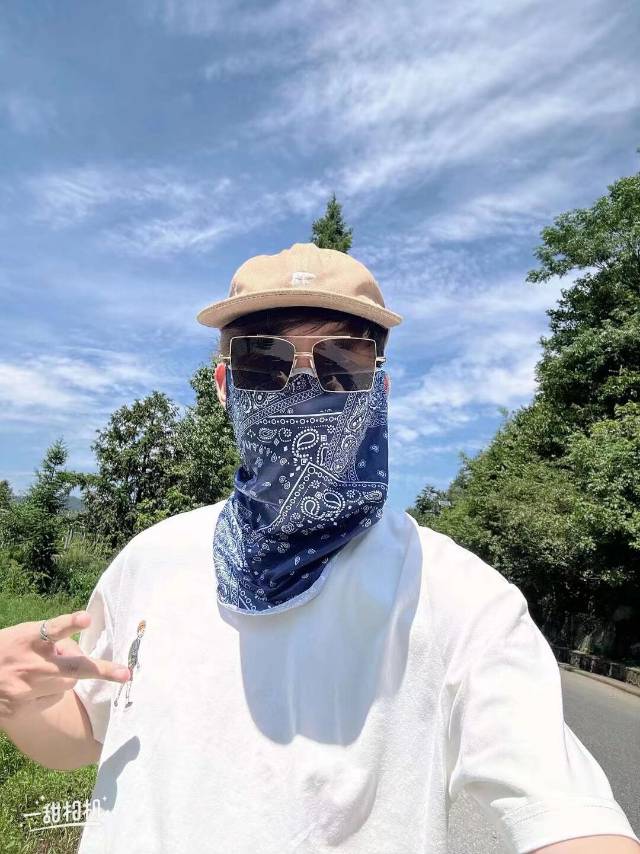 找搭子