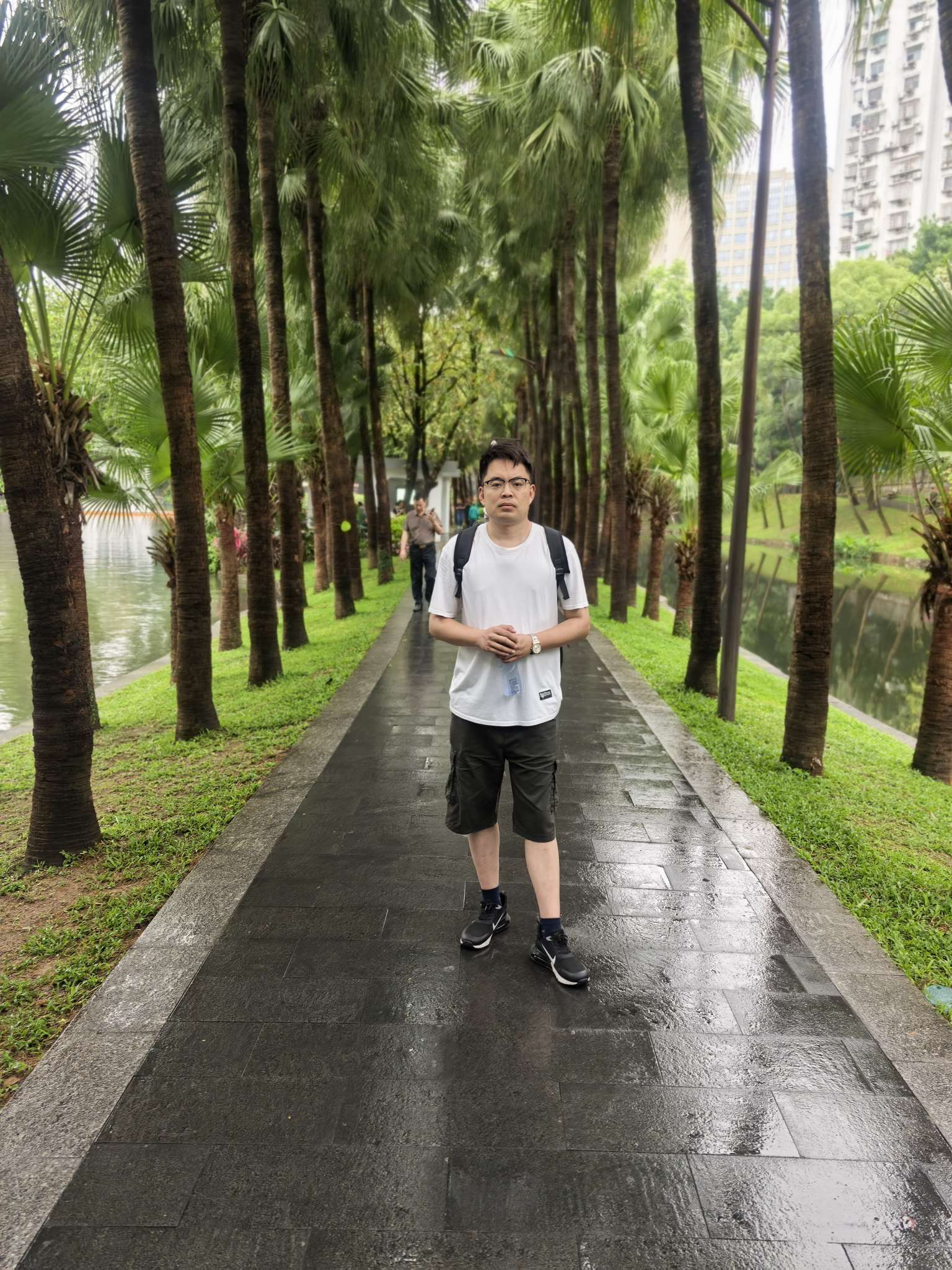 找搭子