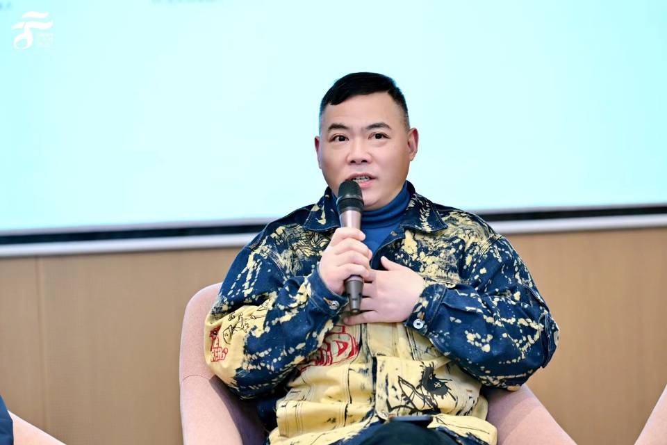 找搭子
