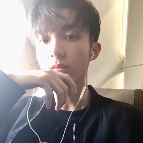 找搭子