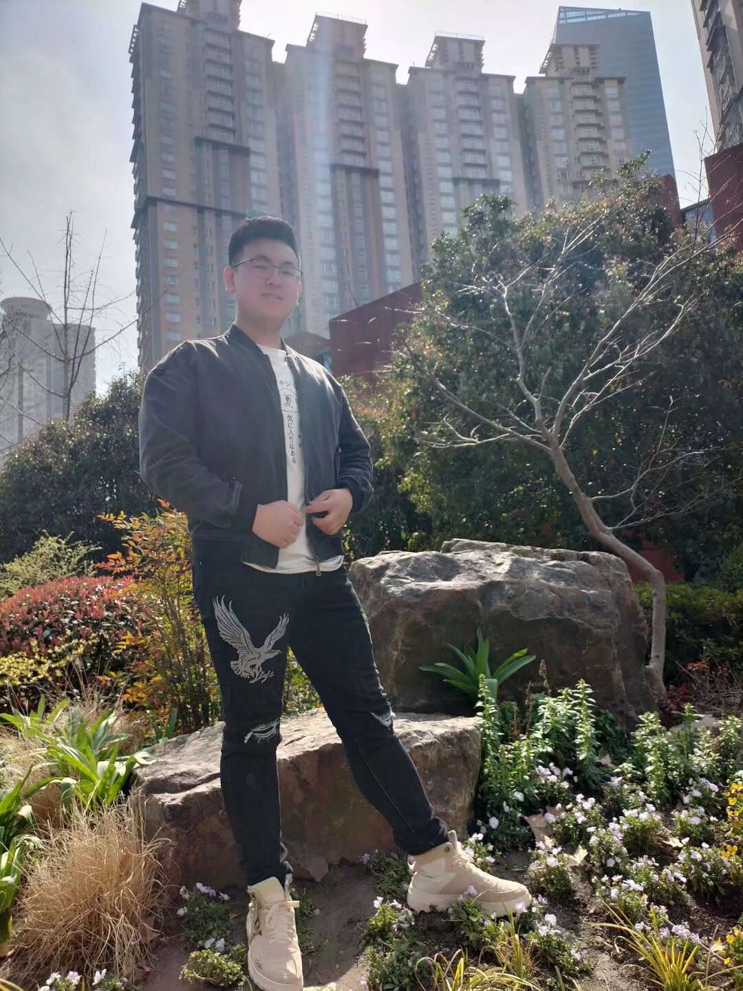 找搭子