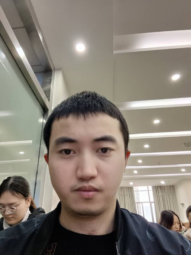 找搭子