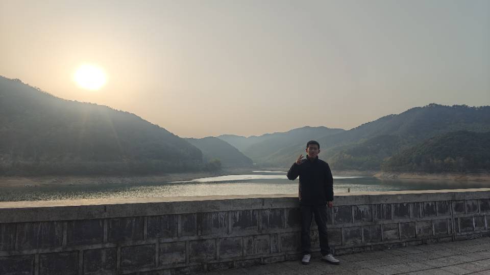 找搭子