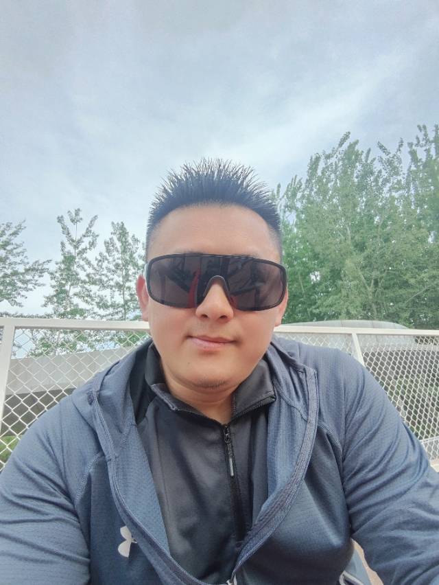 找搭子