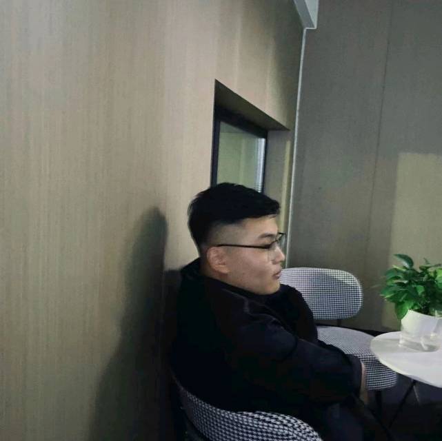 找搭子