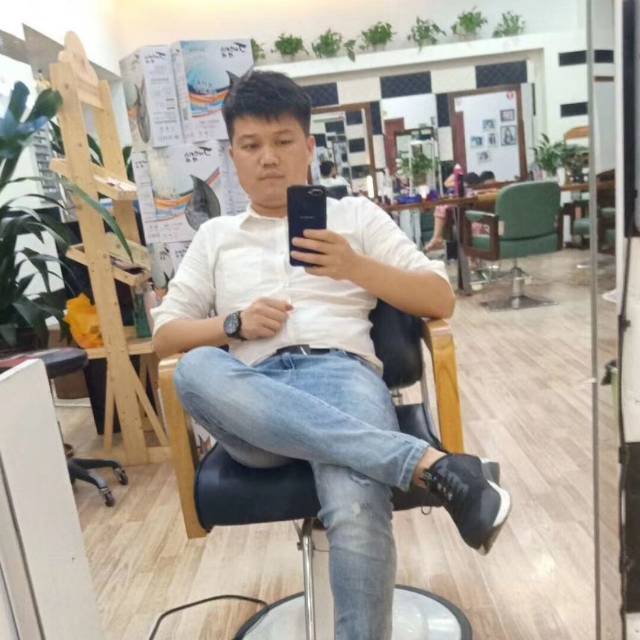 找搭子