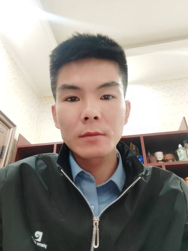 找搭子
