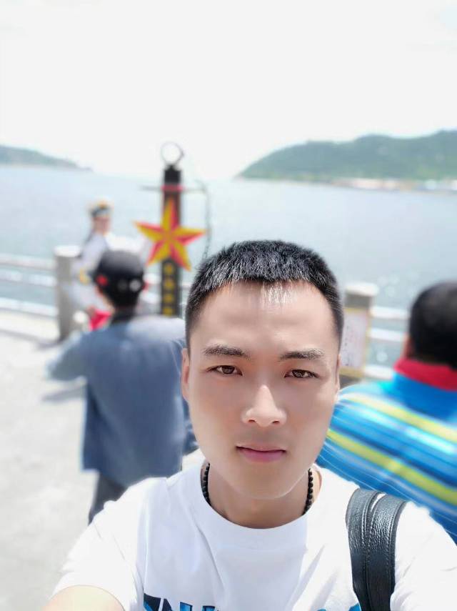 找搭子