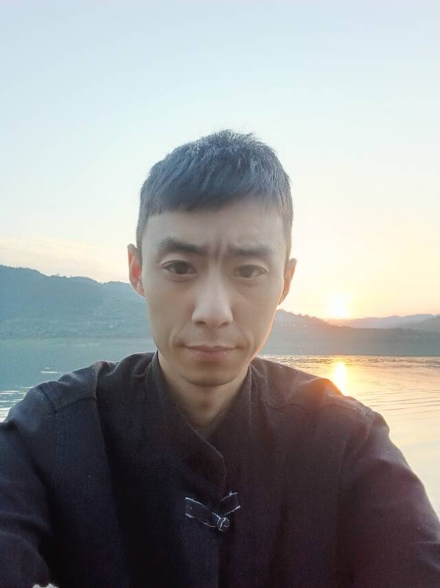 找搭子