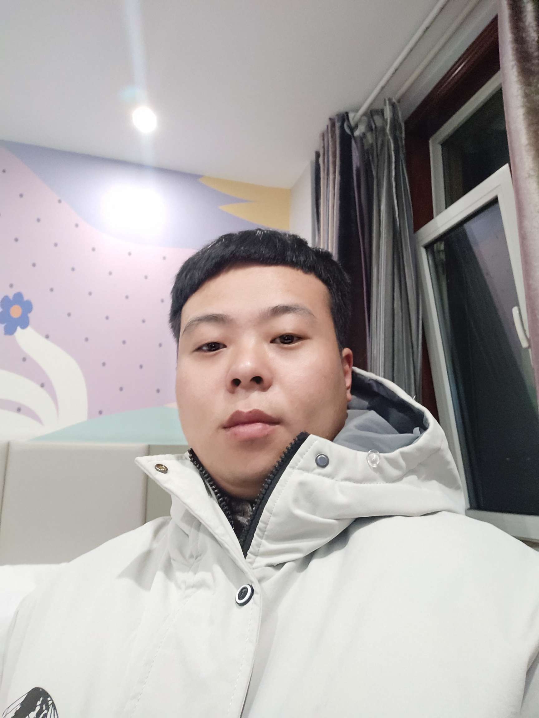 找搭子