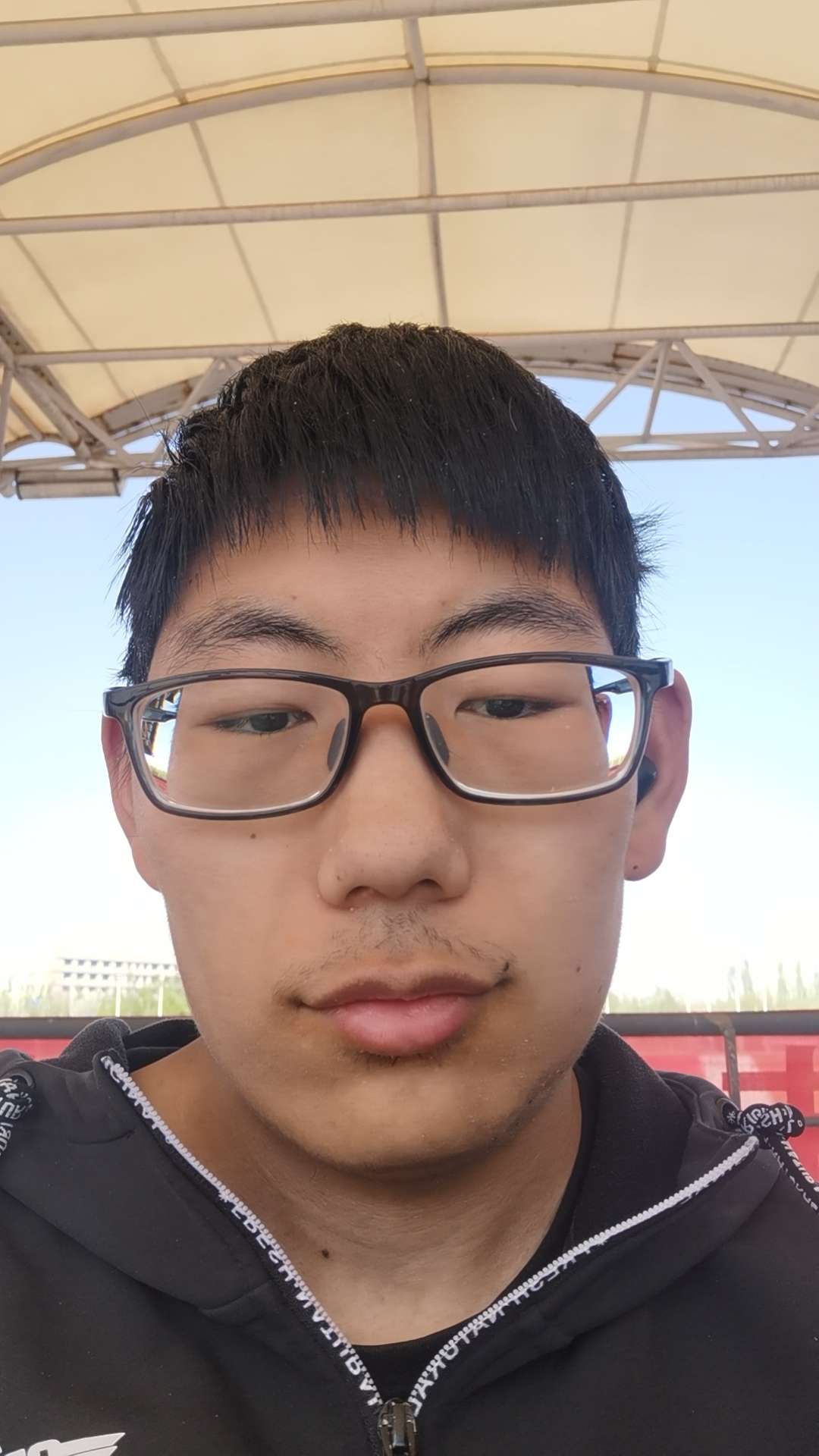 找搭子