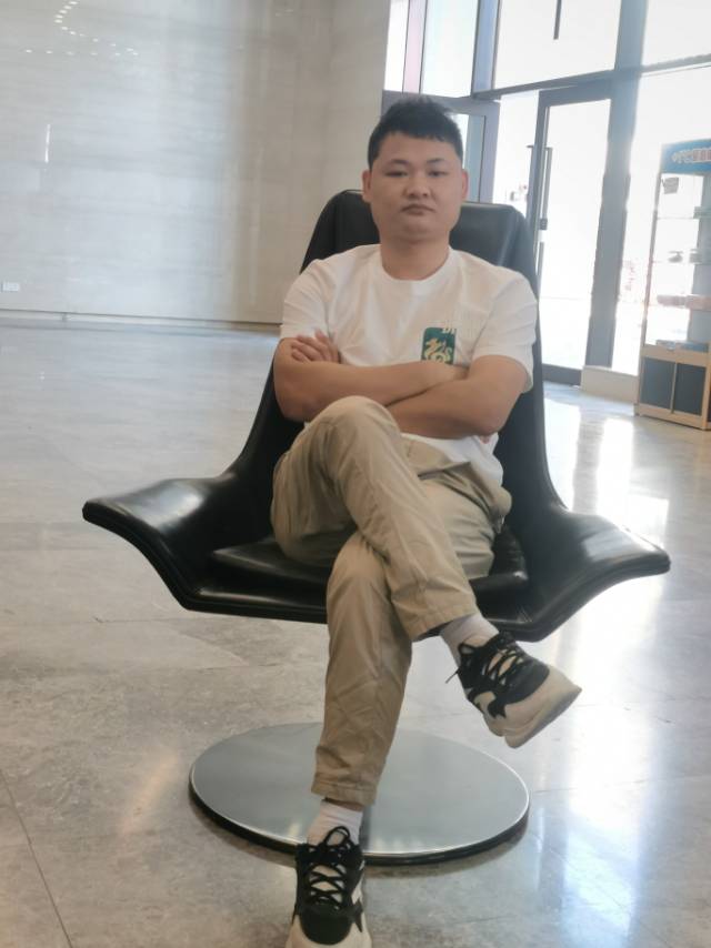 找搭子