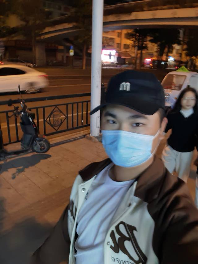 找搭子