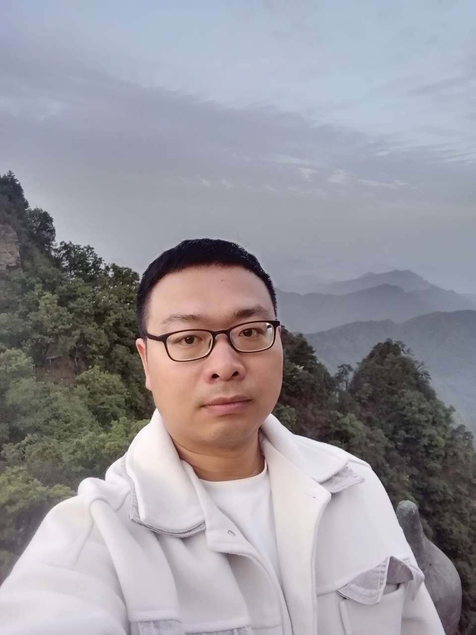 找搭子