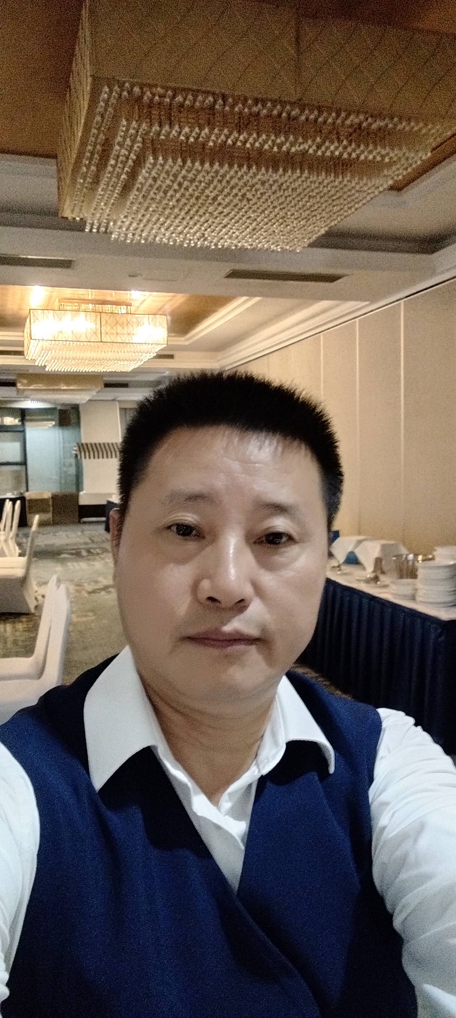 找搭子