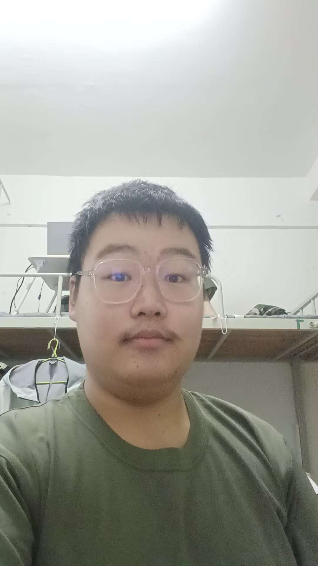 找搭子