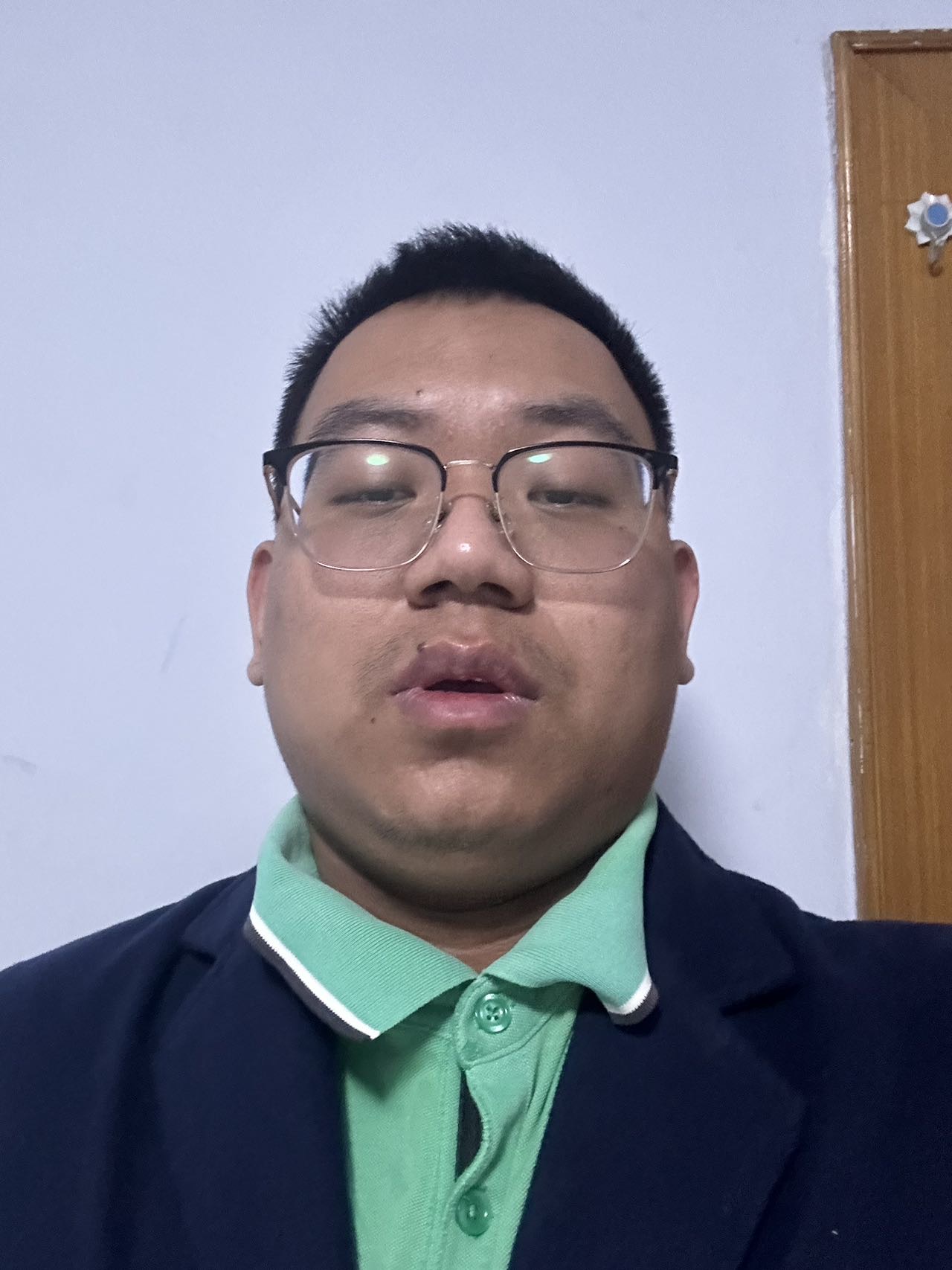 找搭子
