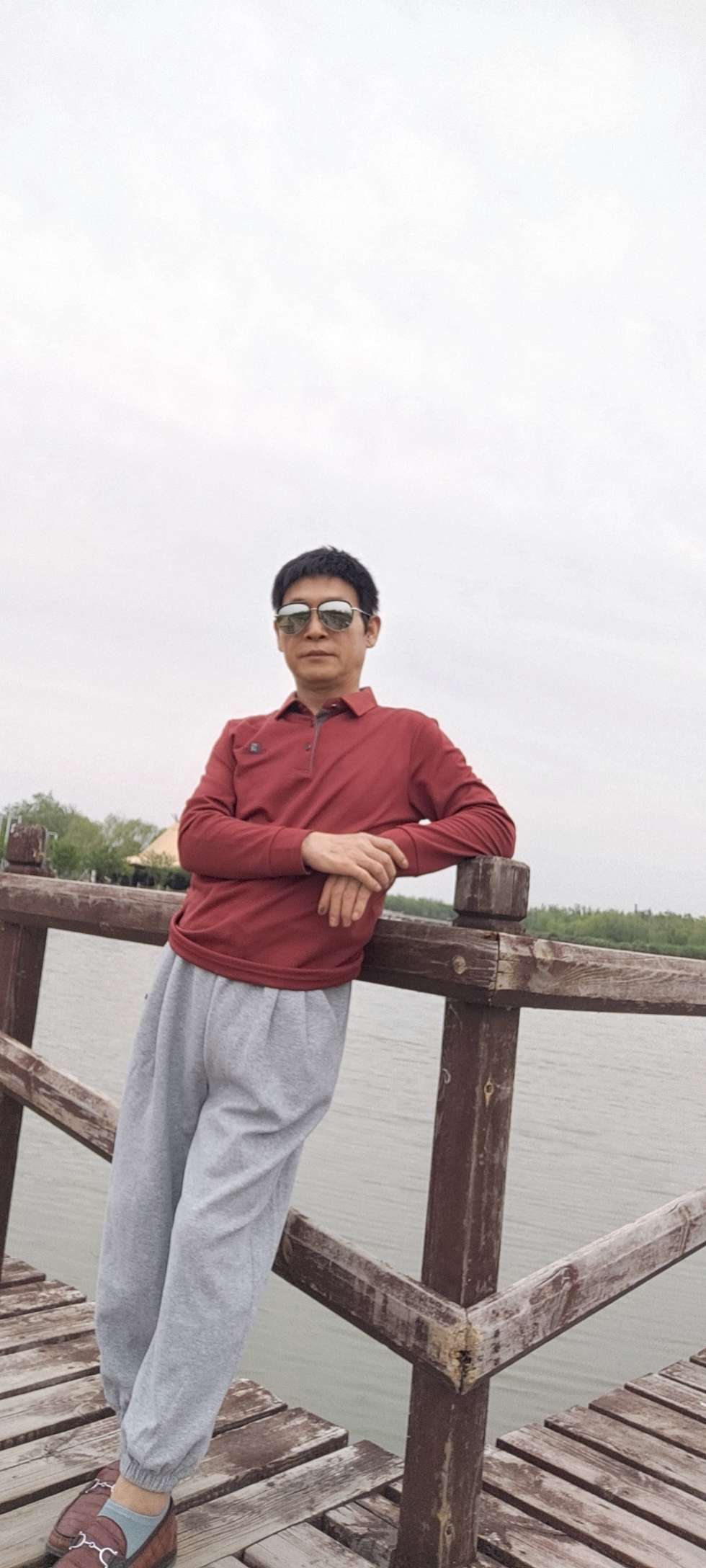 找搭子