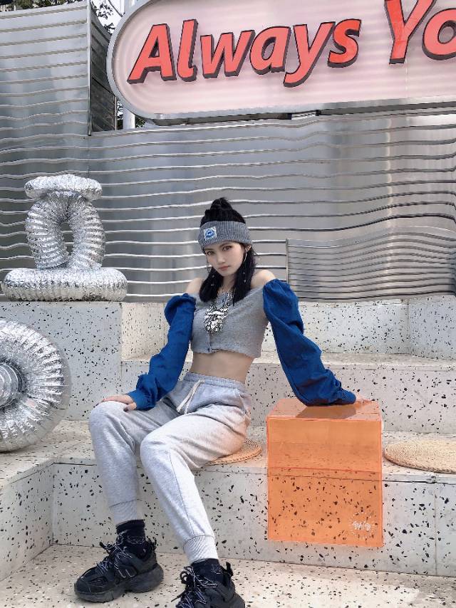 找搭子
