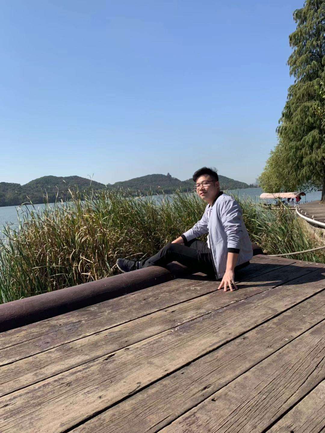 丛丛相亲交友平台