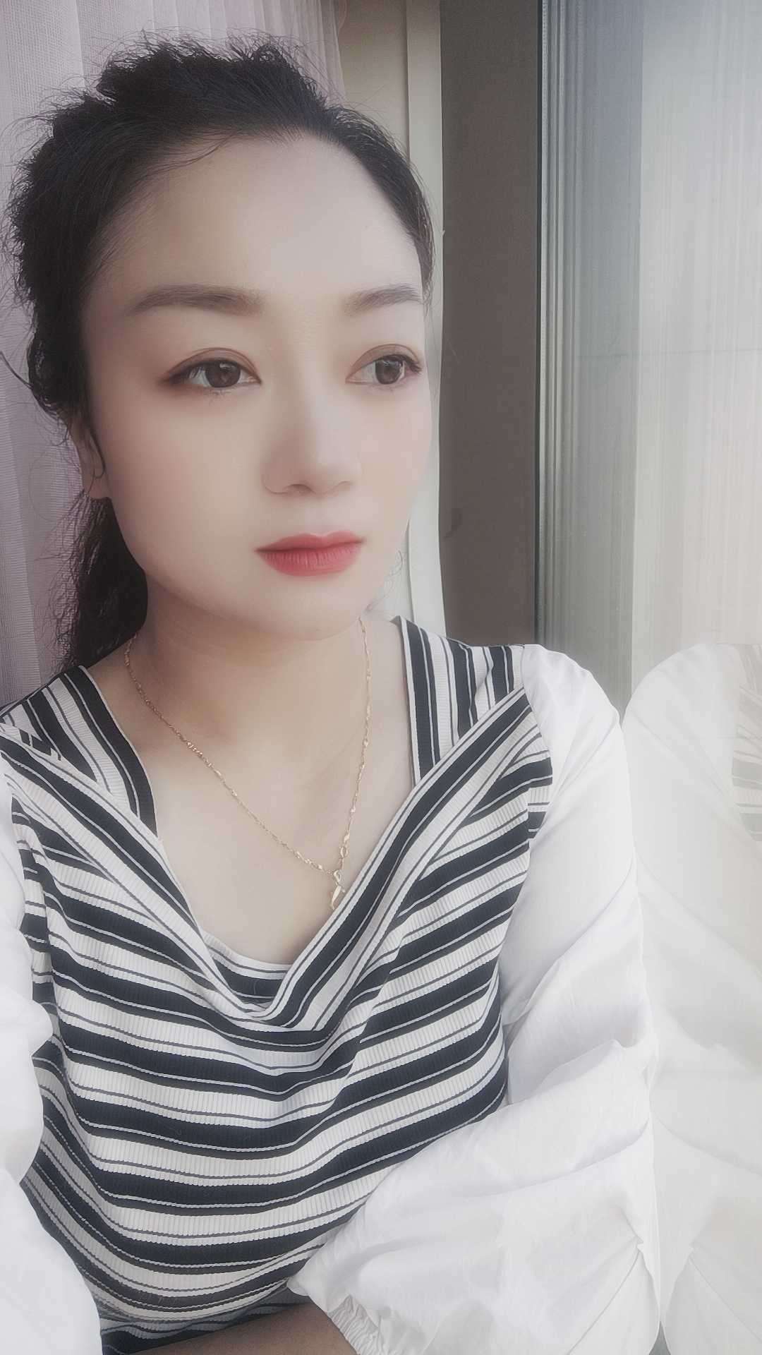 丛丛相亲交友平台