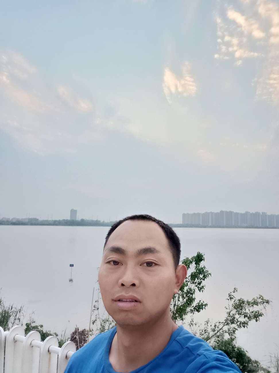 丛丛相亲交友平台