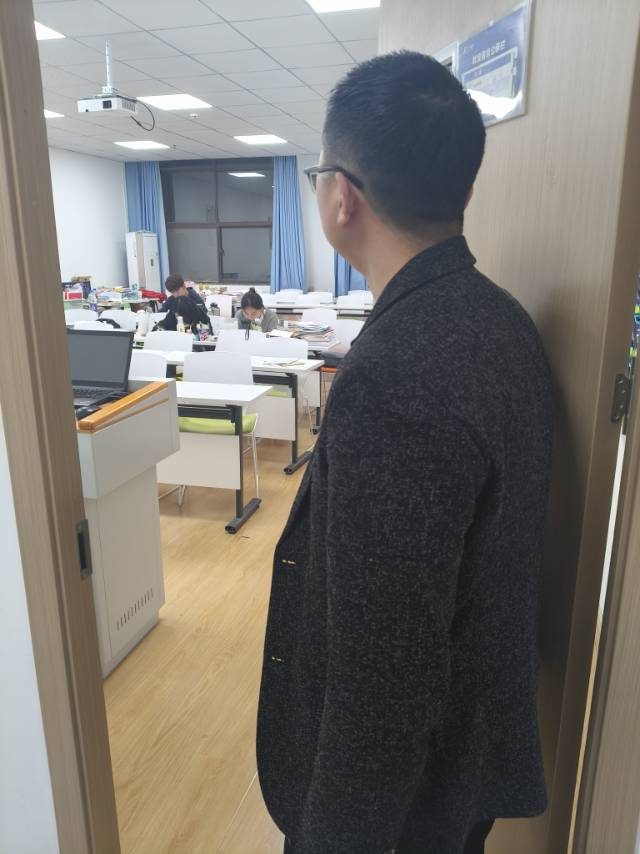 丛丛相亲交友平台