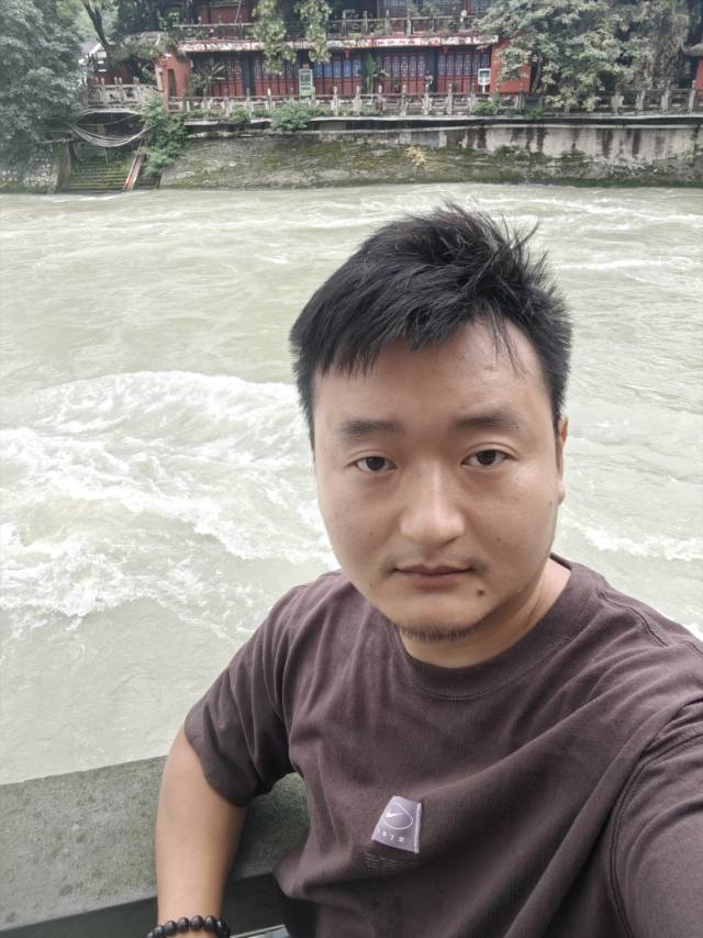丛丛相亲交友平台
