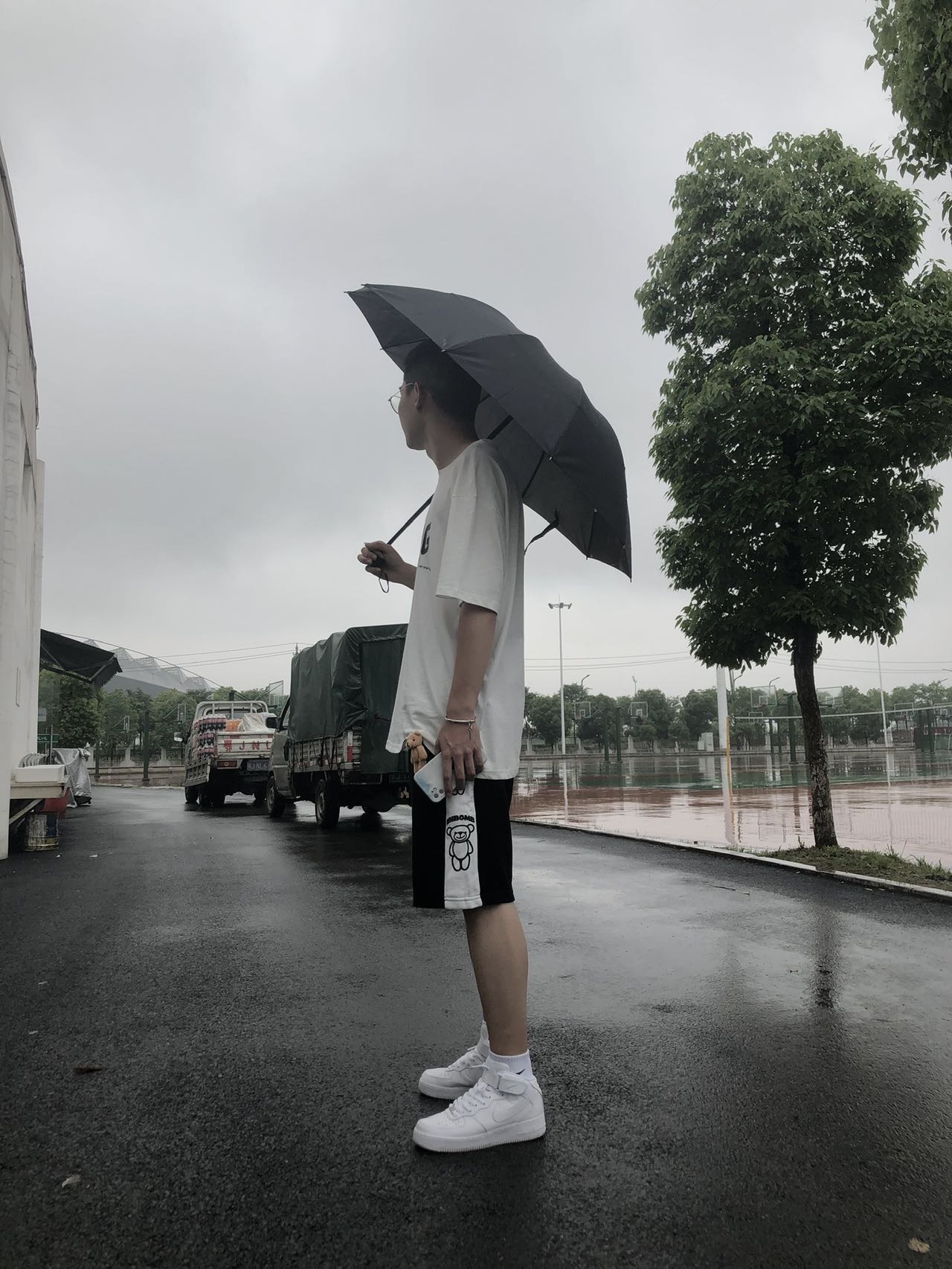 找搭子